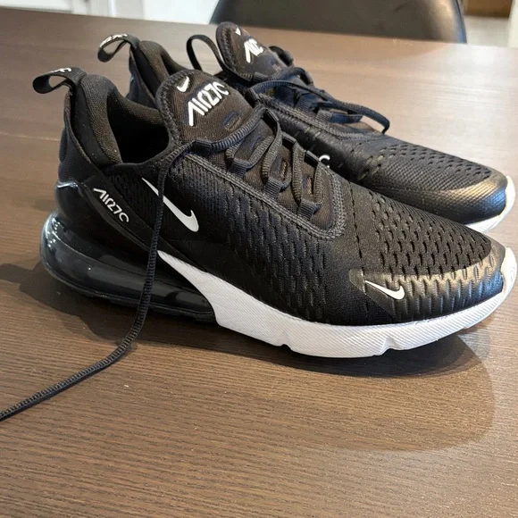 Nike Air Max Black and White Sneakers - Picture 2 of 4